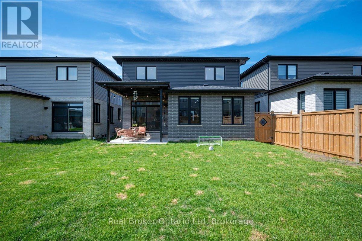 92 Moon Crescent, Cambridge, Ontario  N1S 0C4 - Photo 38 - X13207622