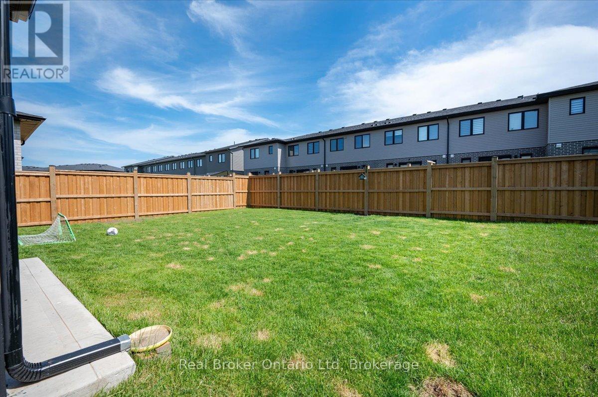 92 Moon Crescent, Cambridge, Ontario  N1S 0C4 - Photo 40 - X13207622