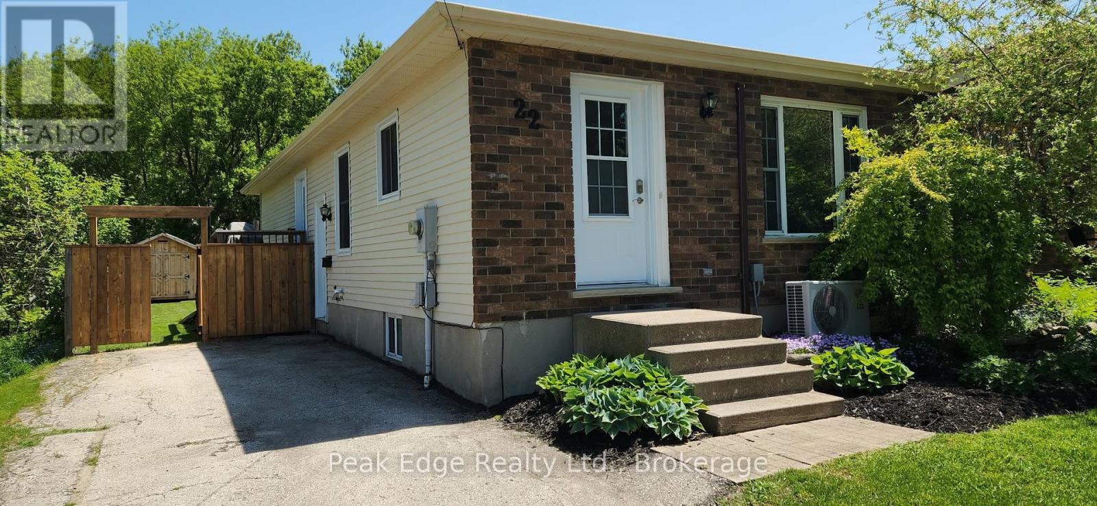 22-WILLOW-STREET, Brockton