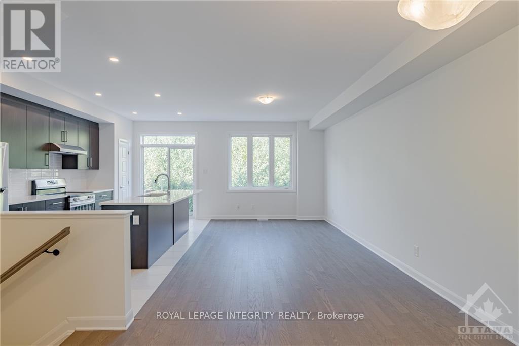 261 Elsie Macgill Walk, Ottawa, Ontario  K2W 0L4 - Photo 12 - X13207388