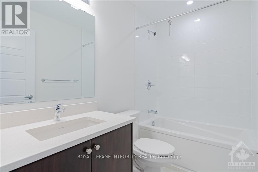 261 Elsie Macgill Walk, Ottawa, Ontario  K2W 0L4 - Photo 23 - X13207388