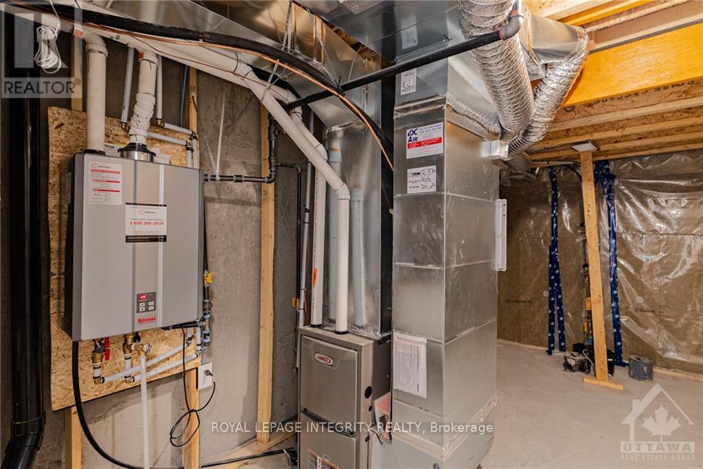 261 Elsie Macgill Walk, Ottawa, Ontario  K2W 0L4 - Photo 29 - X13207388