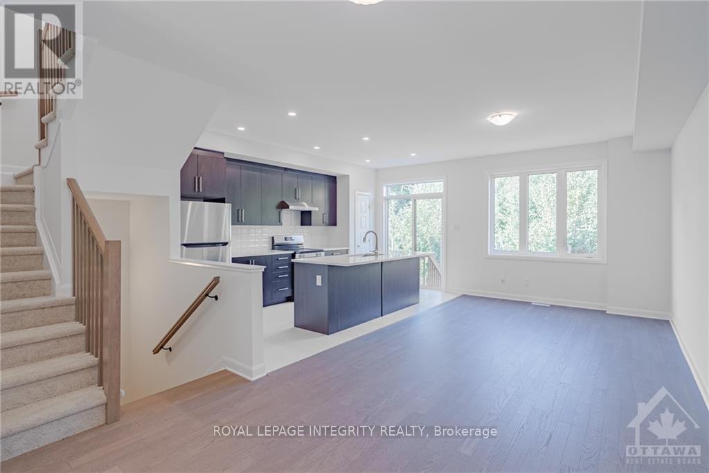 261 Elsie Macgill Walk, Ottawa, Ontario  K2W 0L4 - Photo 6 - X13207388