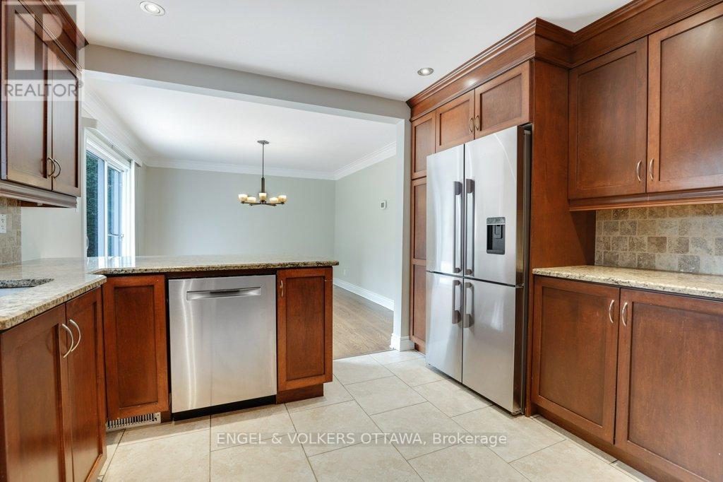 23 Biscayne Crescent, Ottawa, Ontario  K2E 5R9 - Photo 11 - X13207554
