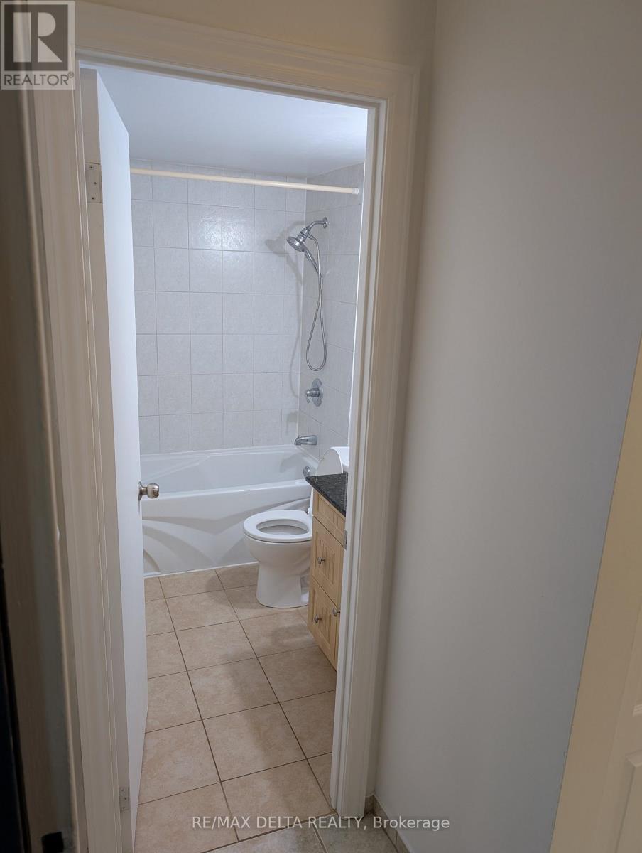 202a - 2044 Arrowsmith Drive, Ottawa, Ontario  K1J 7V8 - Photo 4 - X13207738