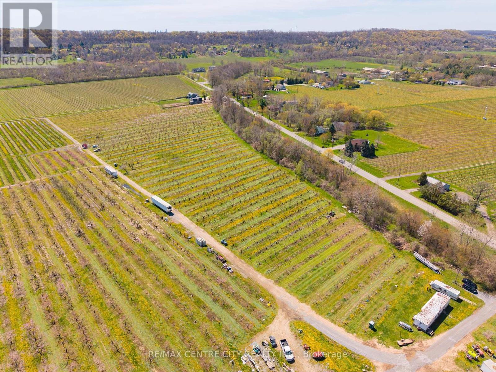 481 Concession 1 Road, Niagara-On-The-Lake, Ontario  L0S 1S0 - Photo 10 - X12776188