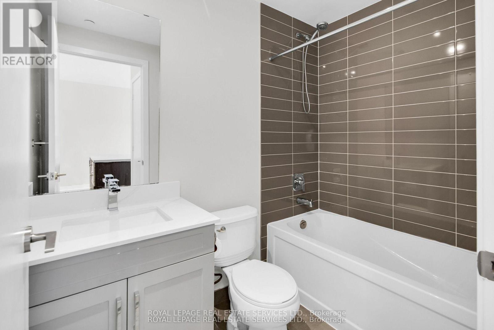 1104 - 501 St Clair Avenue W, Toronto, Ontario  M5P 0A2 - Photo 18 - C13207352