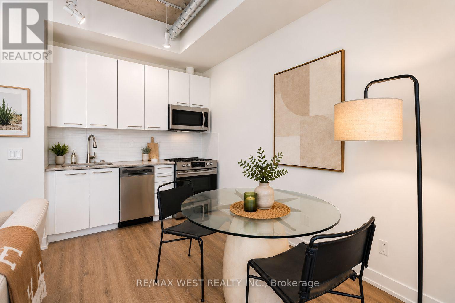 212 - 66 Portland Street, Toronto, Ontario  M5V 2M6 - Photo 12 - C13207376