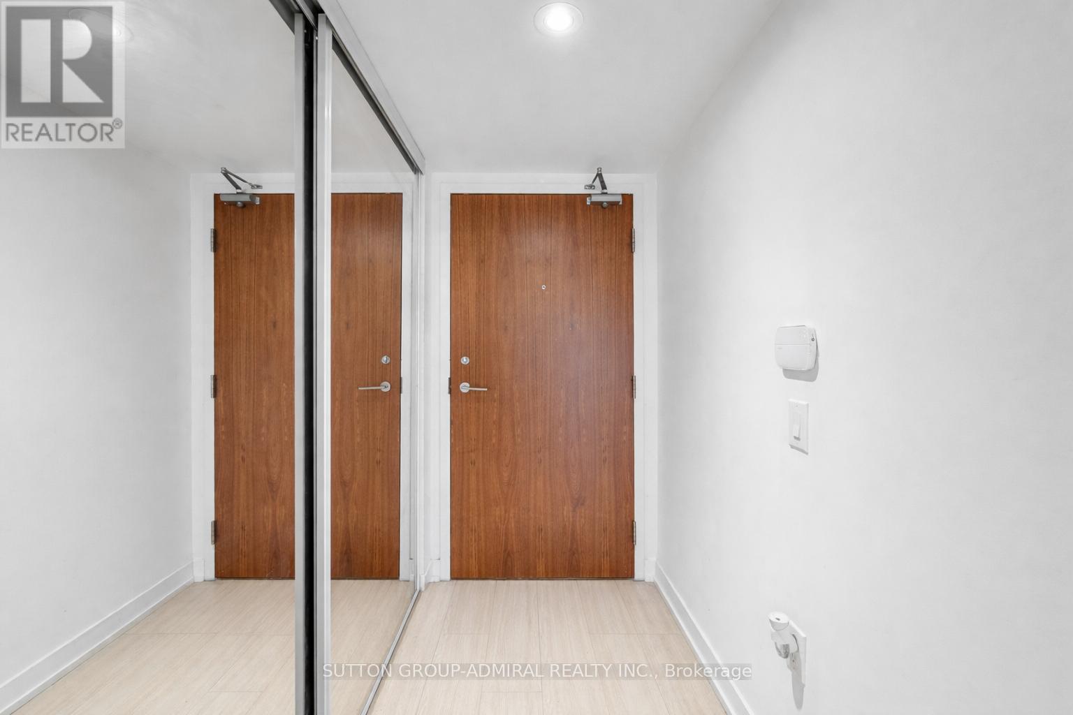 315 - 75 Queens Wharf Road, Toronto, Ontario  M5V 0J8 - Photo 6 - C13207382