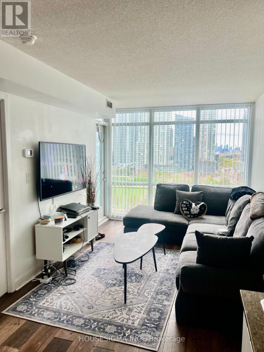 1601 - 15 Fort York Boulevard, Toronto, Ontario  M5V 3Y4 - Photo 3 - C13207458
