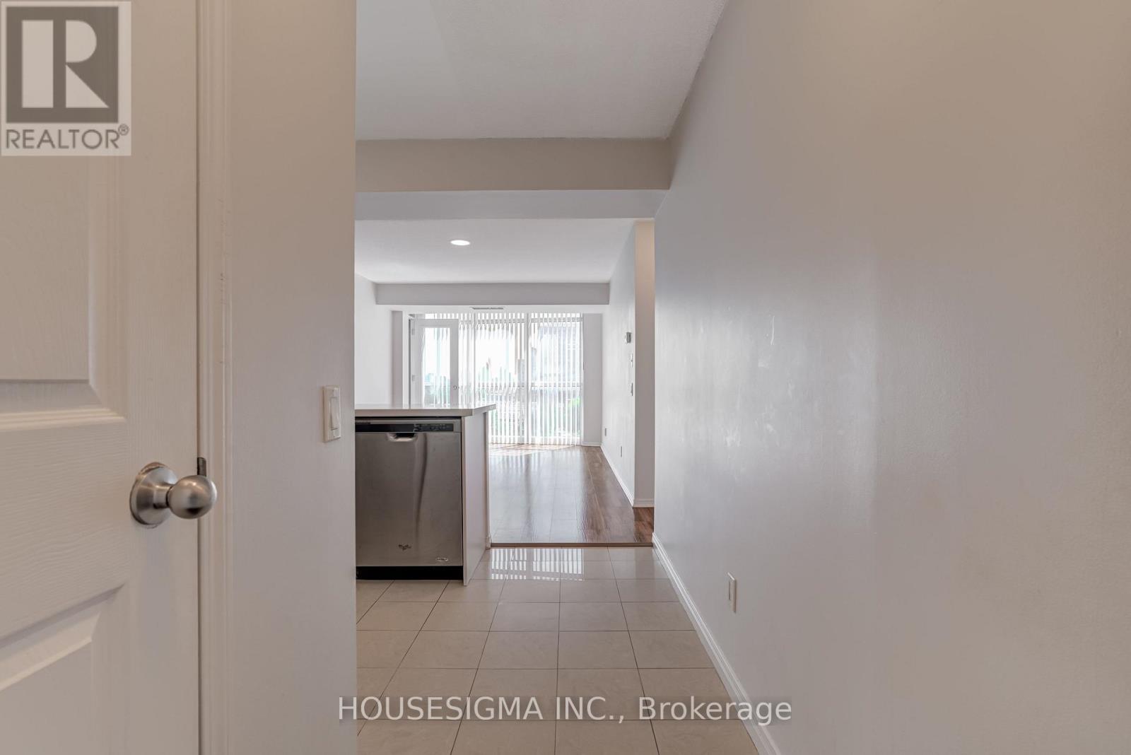 901 - 28 Harrison Garden Boulevard, Toronto, Ontario  M2N 7B5 - Photo 9 - C13207468