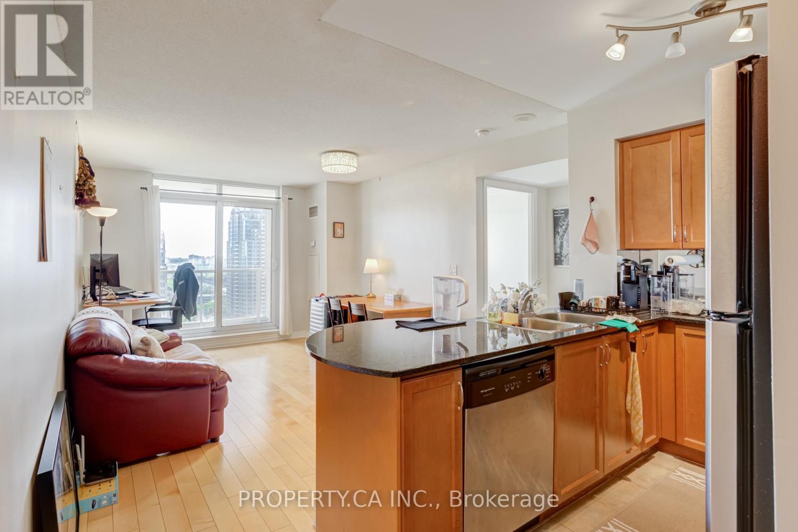 1705 - 18 KENASTON GARDENS, Toronto, Ontario