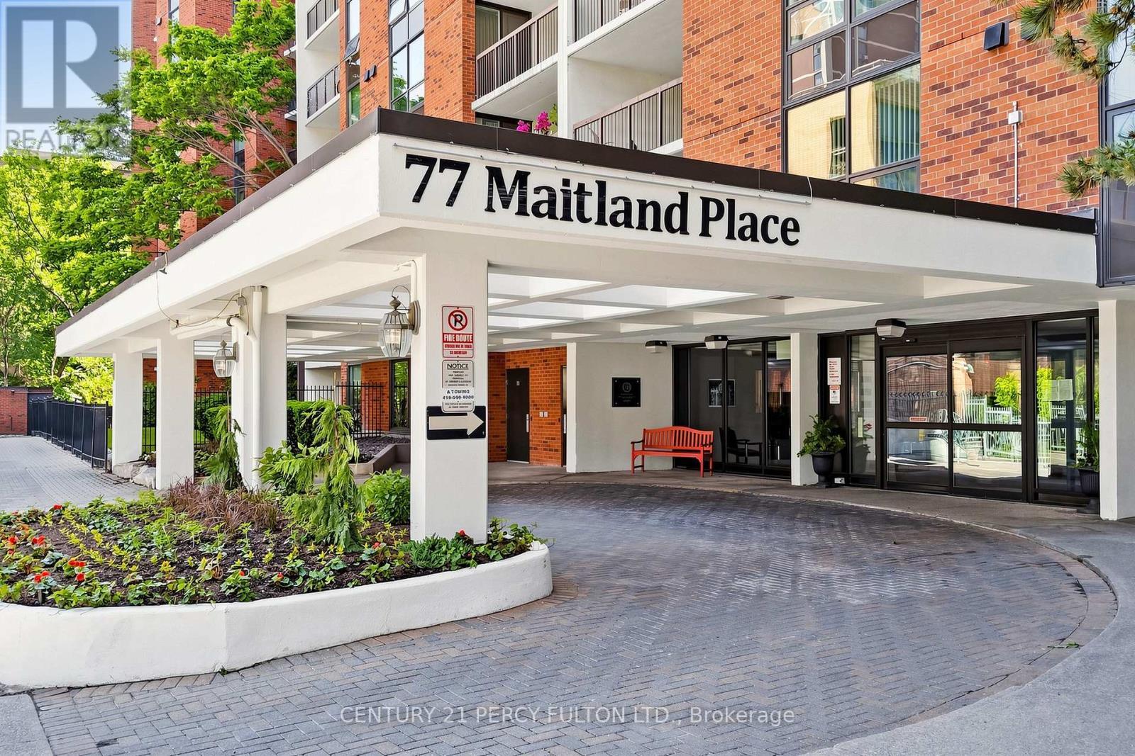 224 - 77 Maitland Place, Toronto, Ontario  M4Y 2V6 - Photo 3 - C13207500