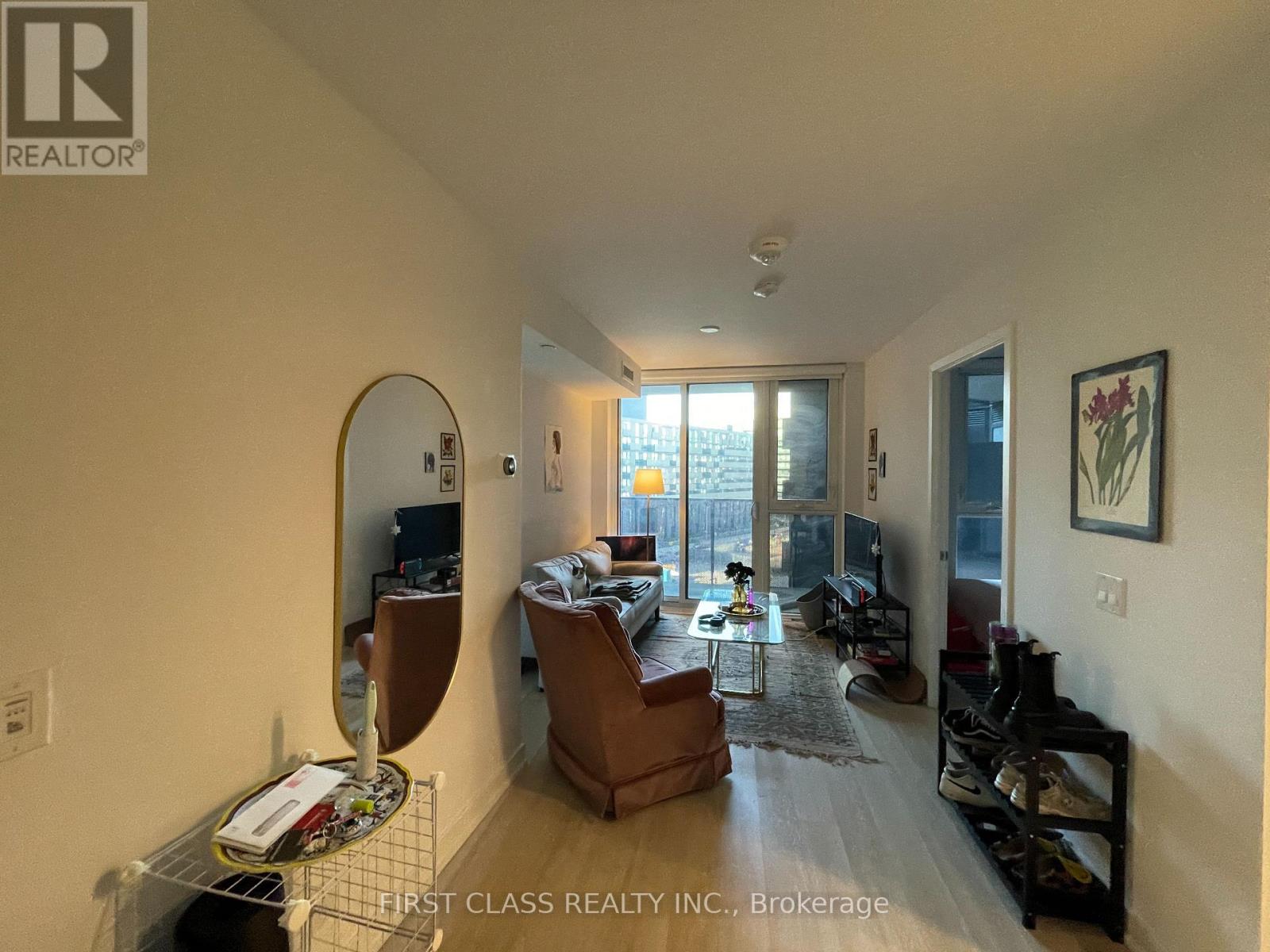 535 - 30 Tretti Way, Toronto, Ontario  M3H 0E3 - Photo 7 - C13207568