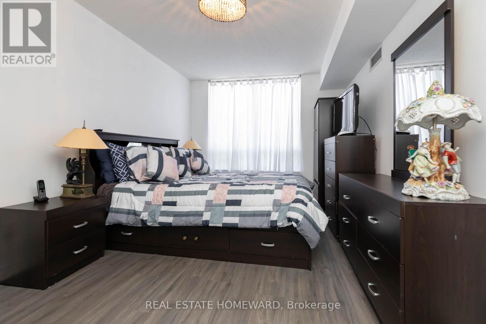 201 - 1730 Eglinton Avenue E, Toronto, Ontario  M4A 2X9 - Photo 10 - C13207572