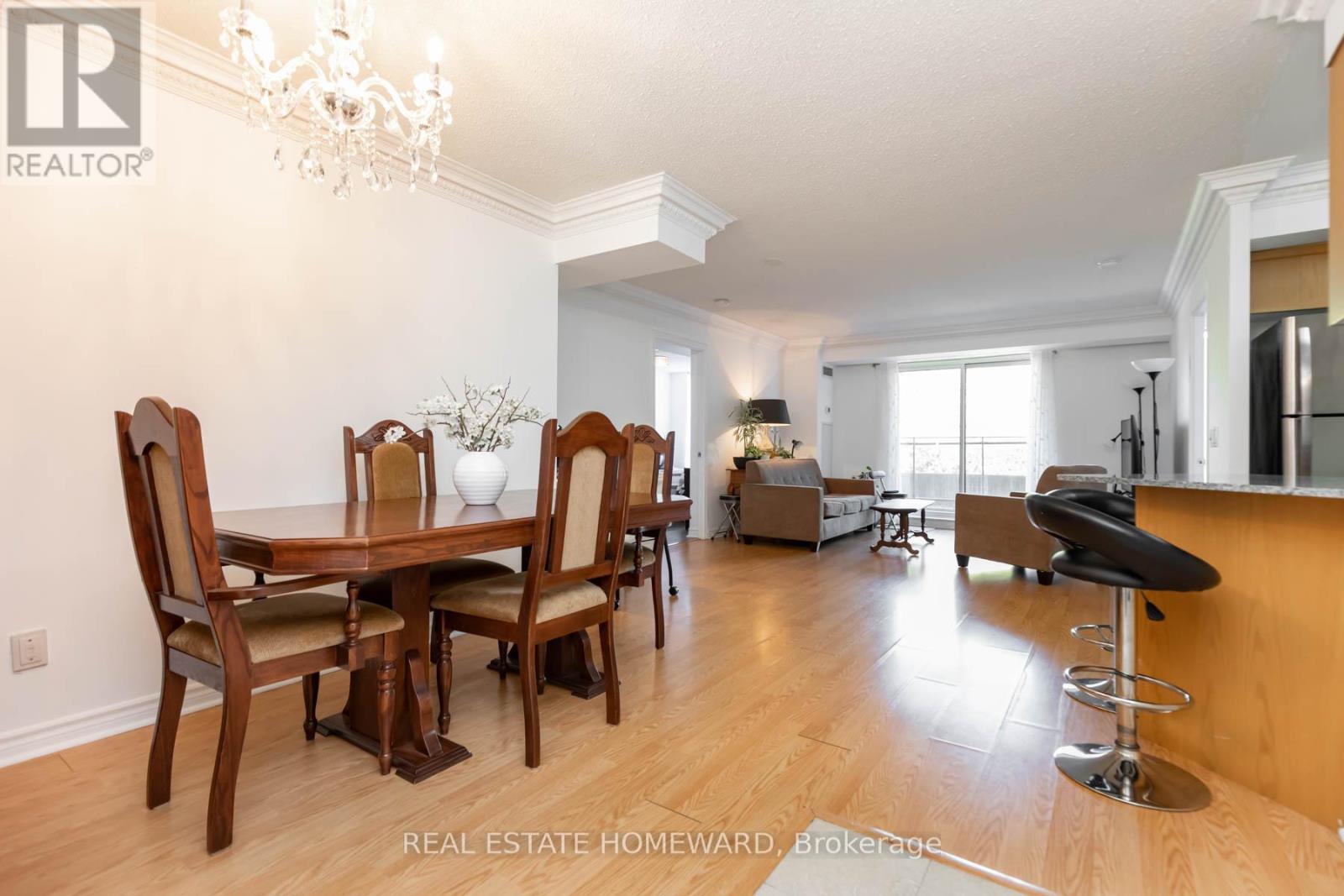 201 - 1730 Eglinton Avenue E, Toronto, Ontario  M4A 2X9 - Photo 4 - C13207572