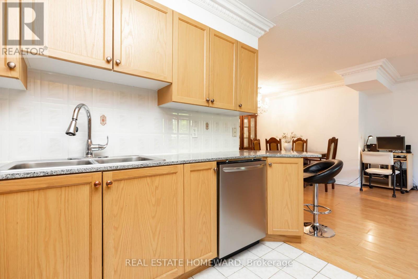 201 - 1730 Eglinton Avenue E, Toronto, Ontario  M4A 2X9 - Photo 6 - C13207572