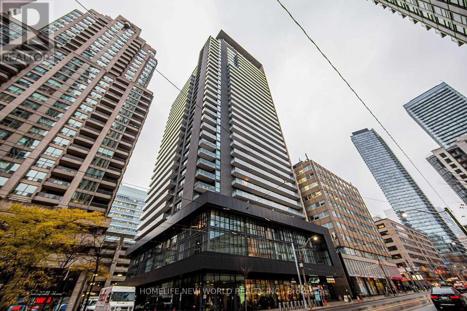 808 - 770 BAY STREET, Toronto, Ontario