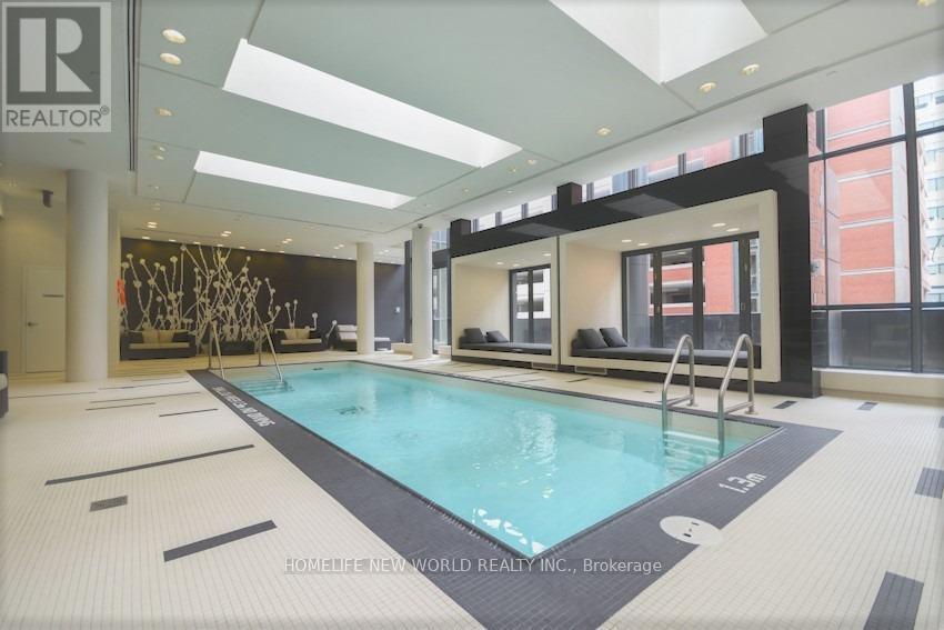 808 - 770 Bay Street, Toronto, Ontario  M5G 0A6 - Photo 8 - C13207576