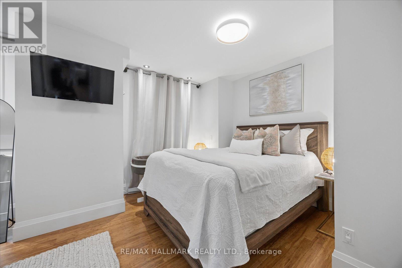 65 Cleveland Street, Toronto, Ontario  M4S 2W3 - Photo 21 - C13207578