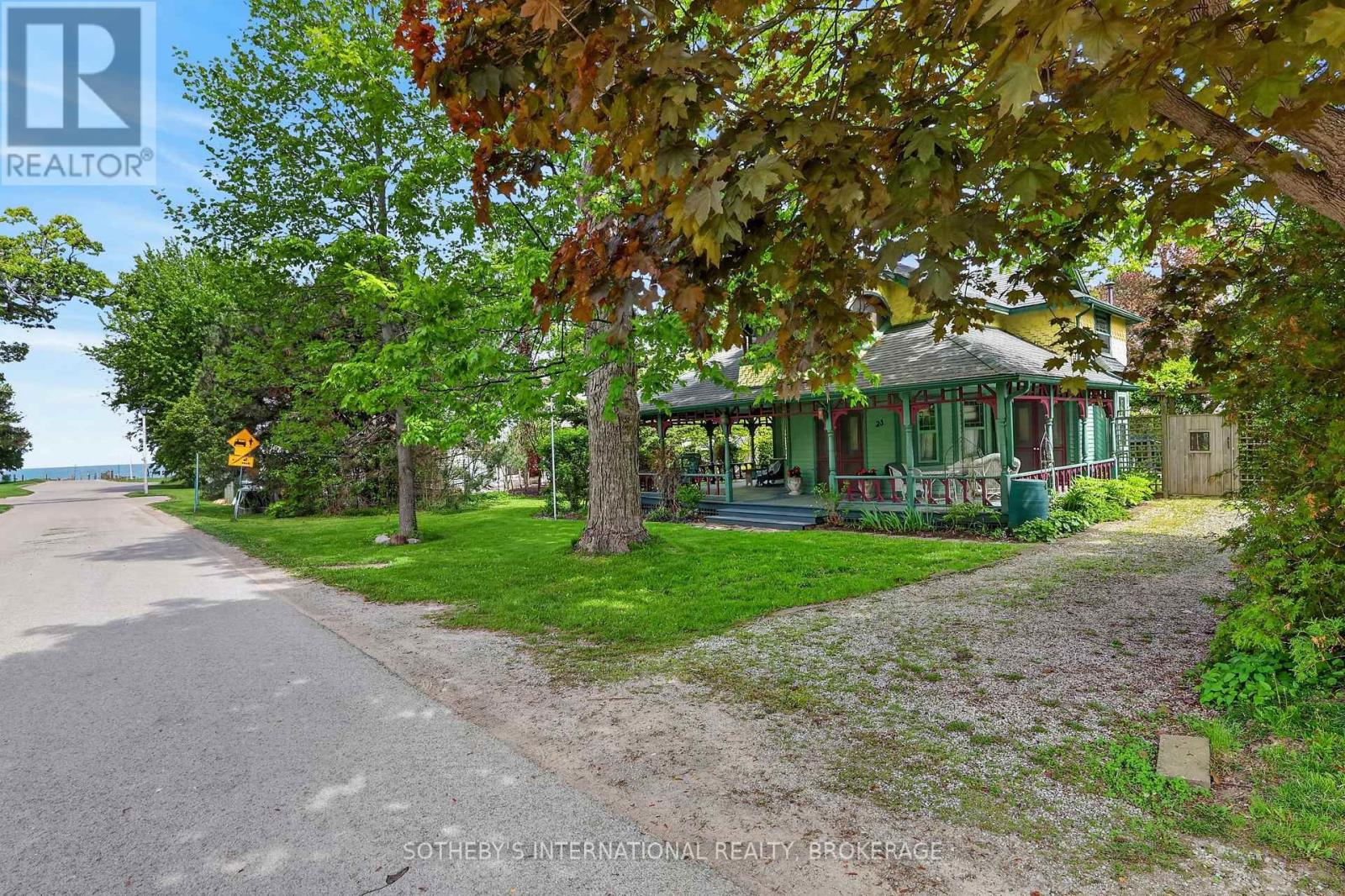 23 Vincent Avenue, Niagara-On-The-Lake, Ontario  L0S 0A1 - Photo 2 - X13207246