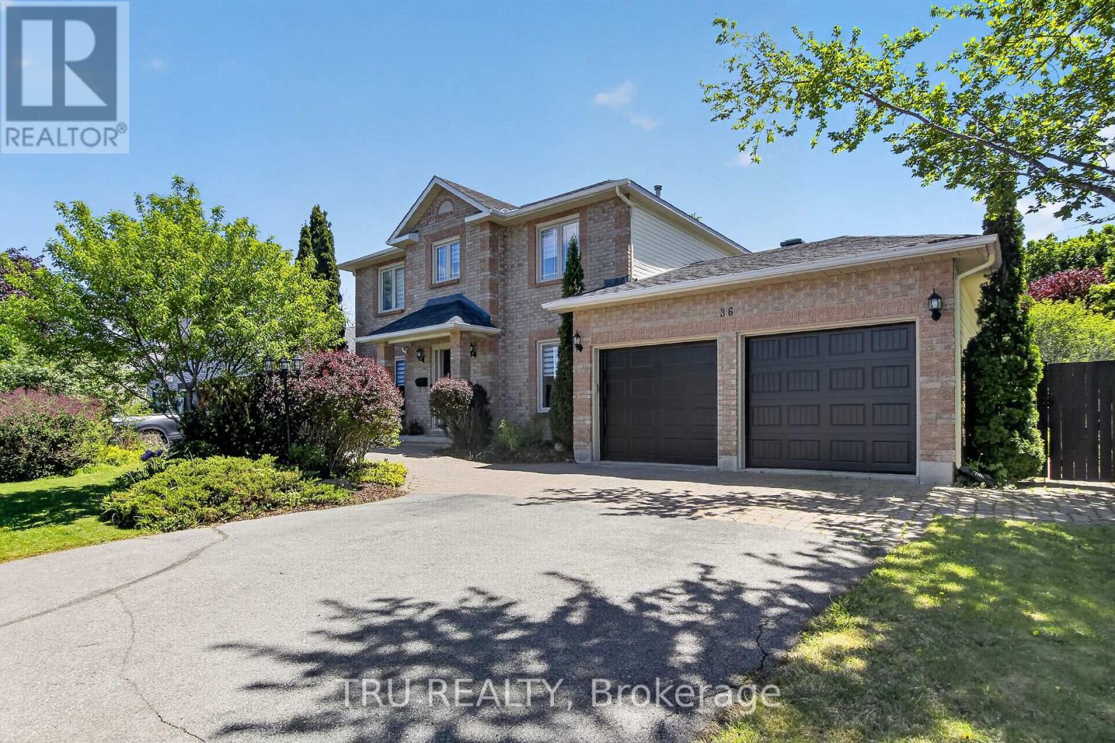 36 James Lewis Avenue, Ottawa, Ontario K2S 1K4 - Photo 2 - X13058794