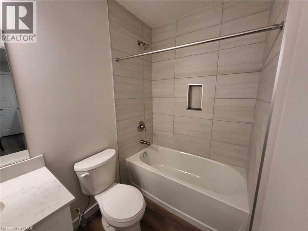 118 Gravel Ridge Trail Unit# D11, Kitchener, Ontario  N2E 0B8 - Photo 15 - 40834327