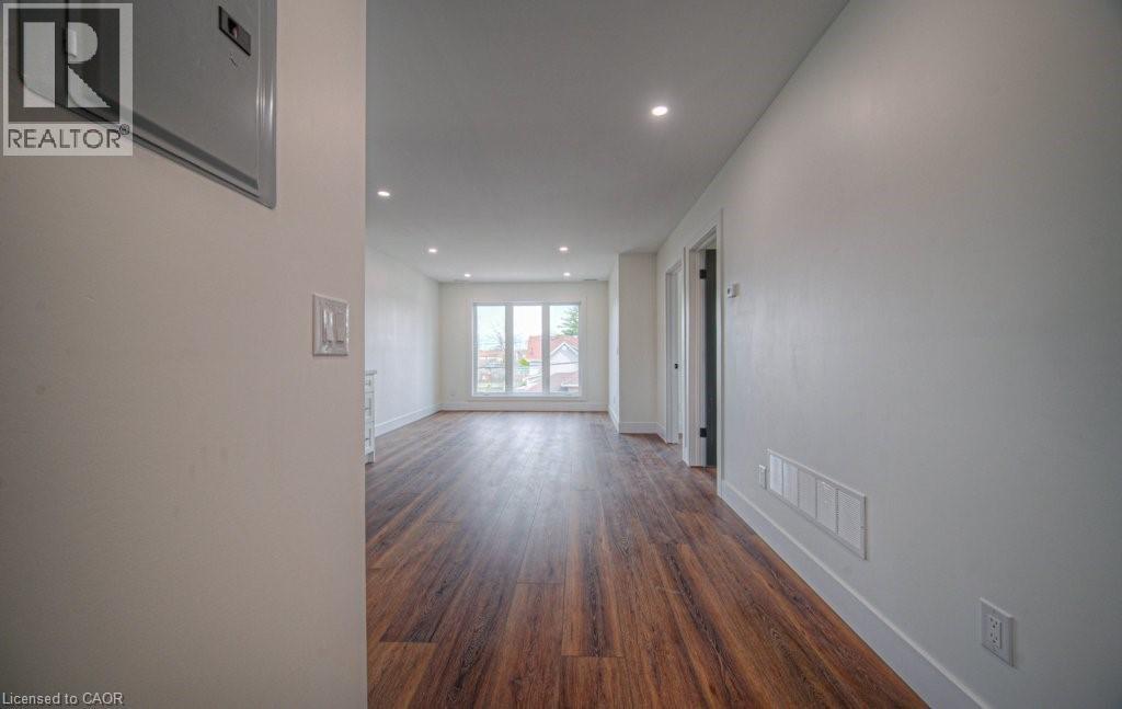 1 Bond Street Unit# 3, Cambridge, Ontario  N1R 4B2 - Photo 3 - 40834203