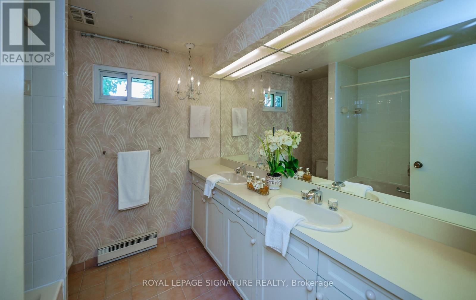 11 Gablehurst Crescent, Toronto, Ontario  M1T 2L1 - Photo 33 - E13207294