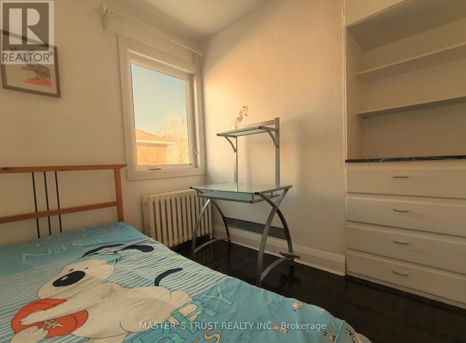 623 O' Connor Dr Drive, Toronto, Ontario  M4C 3A5 - Photo 14 - E13207430