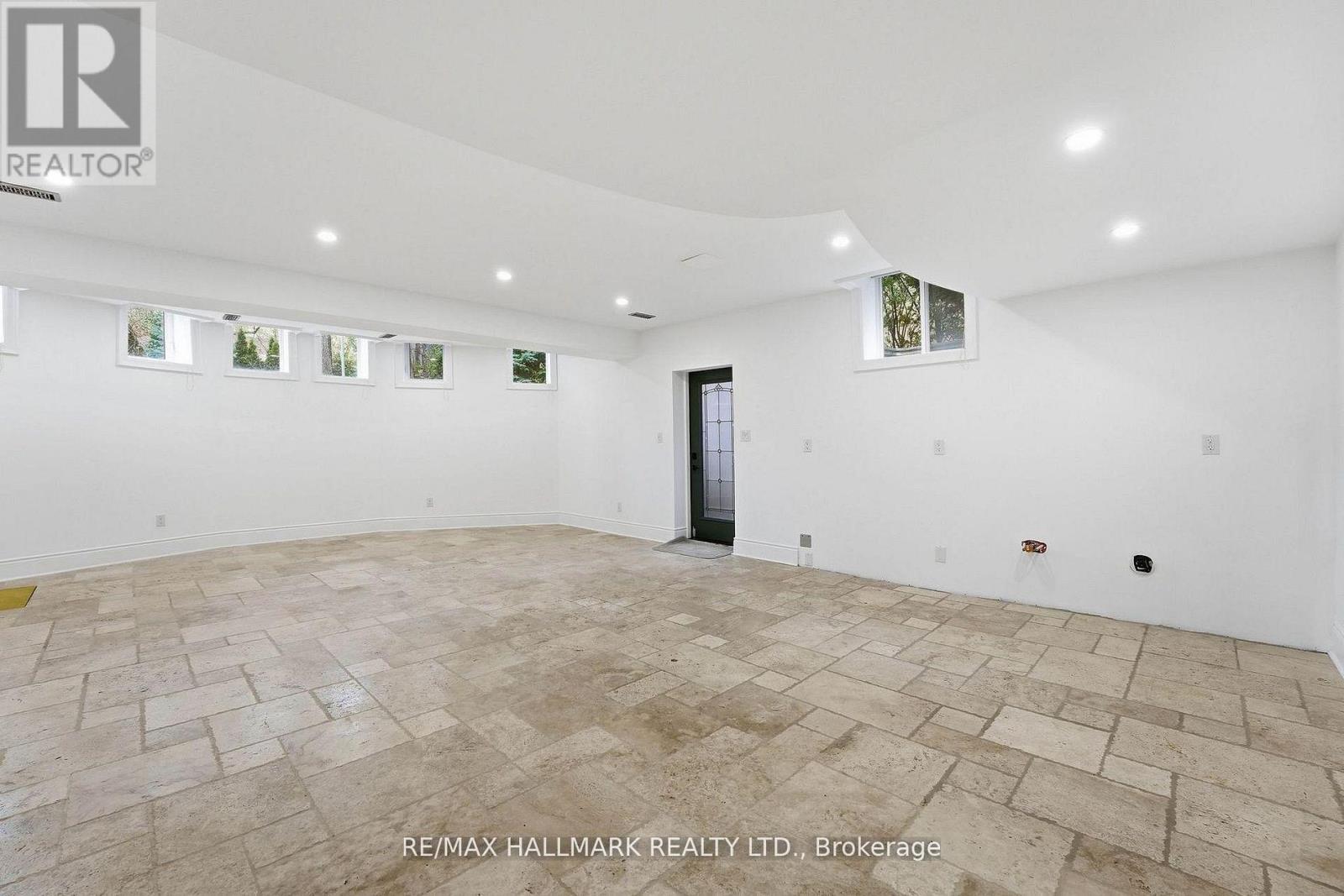 32 Orchard Park Drive, Toronto, Ontario  M1E 3T7 - Photo 40 - E13207442