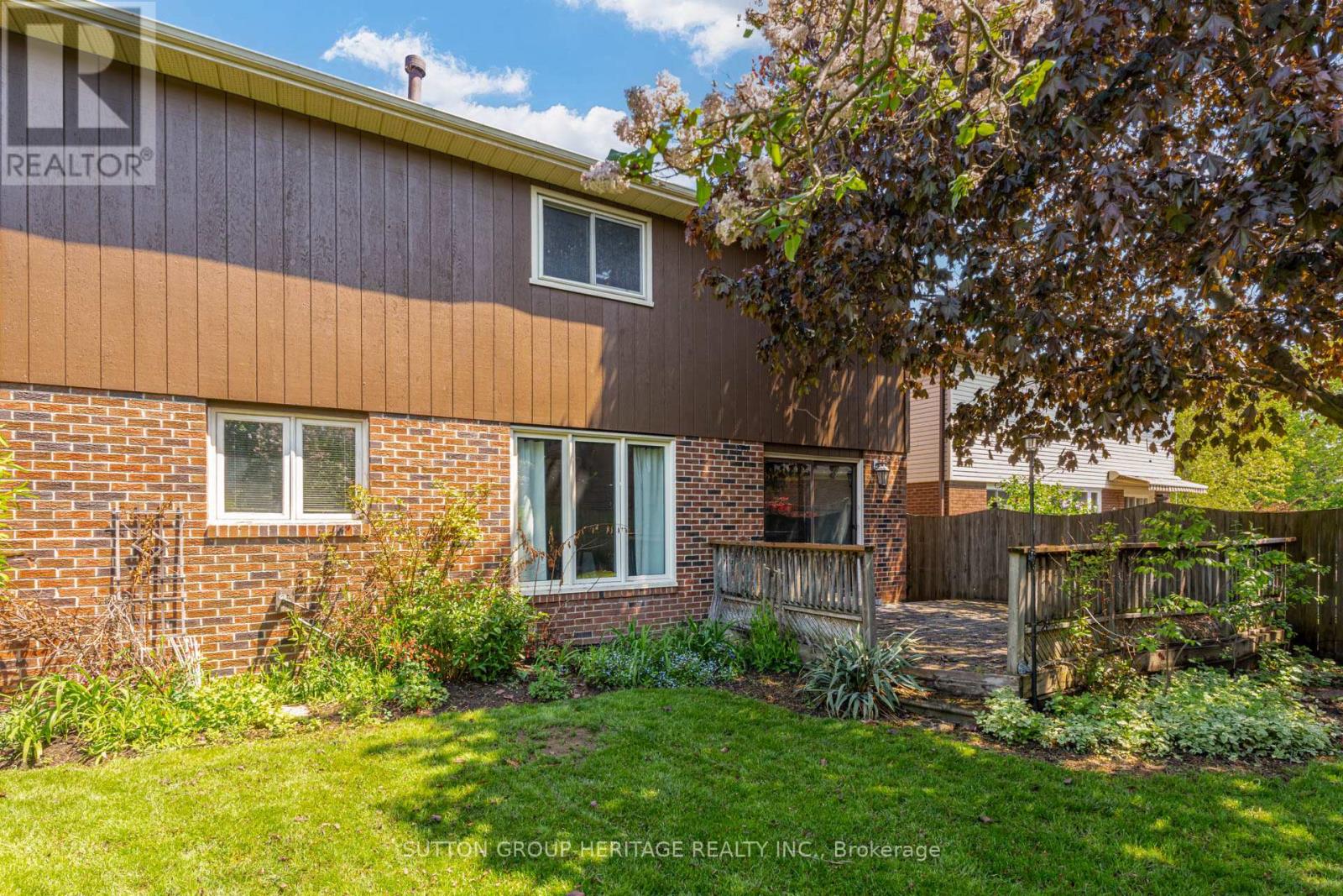 41 Carter Crescent, Whitby, Ontario  L1N 6C3 - Photo 27 - E13207478