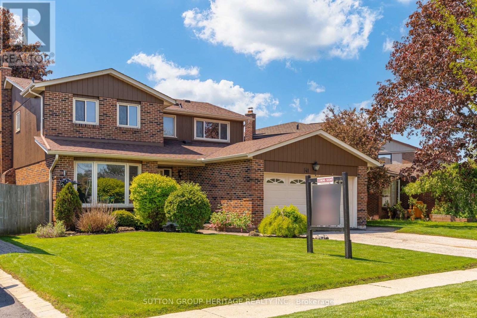 41 Carter Crescent, Whitby, Ontario  L1N 6C3 - Photo 3 - E13207478