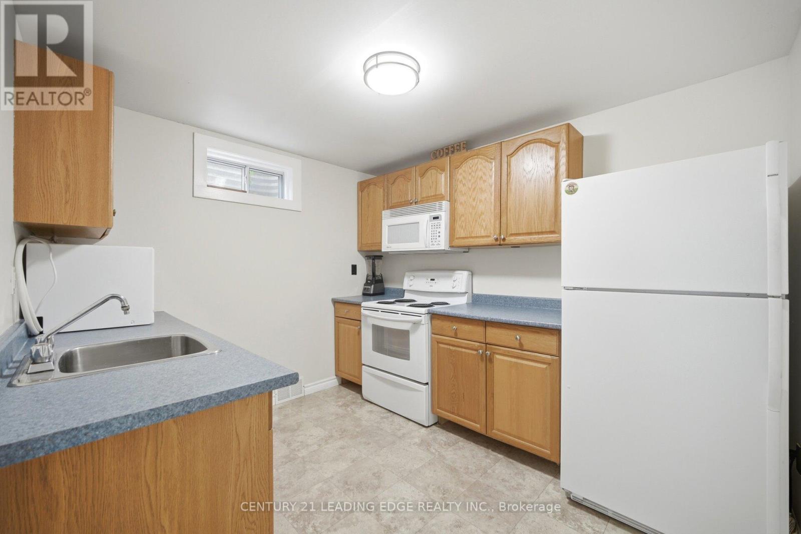 923 Redbird Crescent, Pickering, Ontario  L1V 5K8 - Photo 38 - E13207662