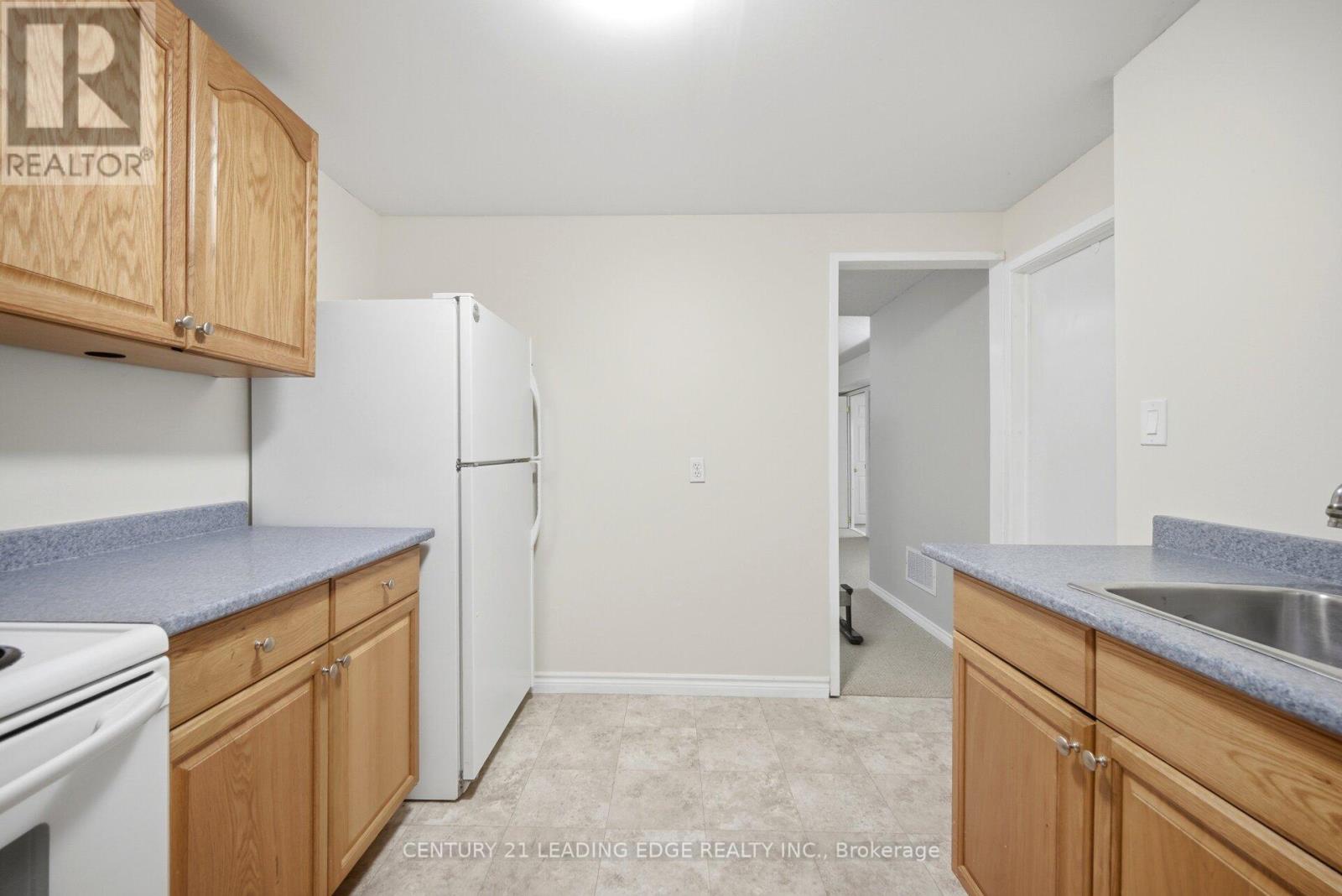 923 Redbird Crescent, Pickering, Ontario  L1V 5K8 - Photo 41 - E13207662