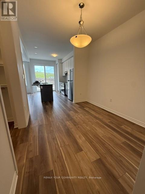 1762 Mineral Springs Way, Pickering, Ontario  L1X 0J2 - Photo 6 - E13207728