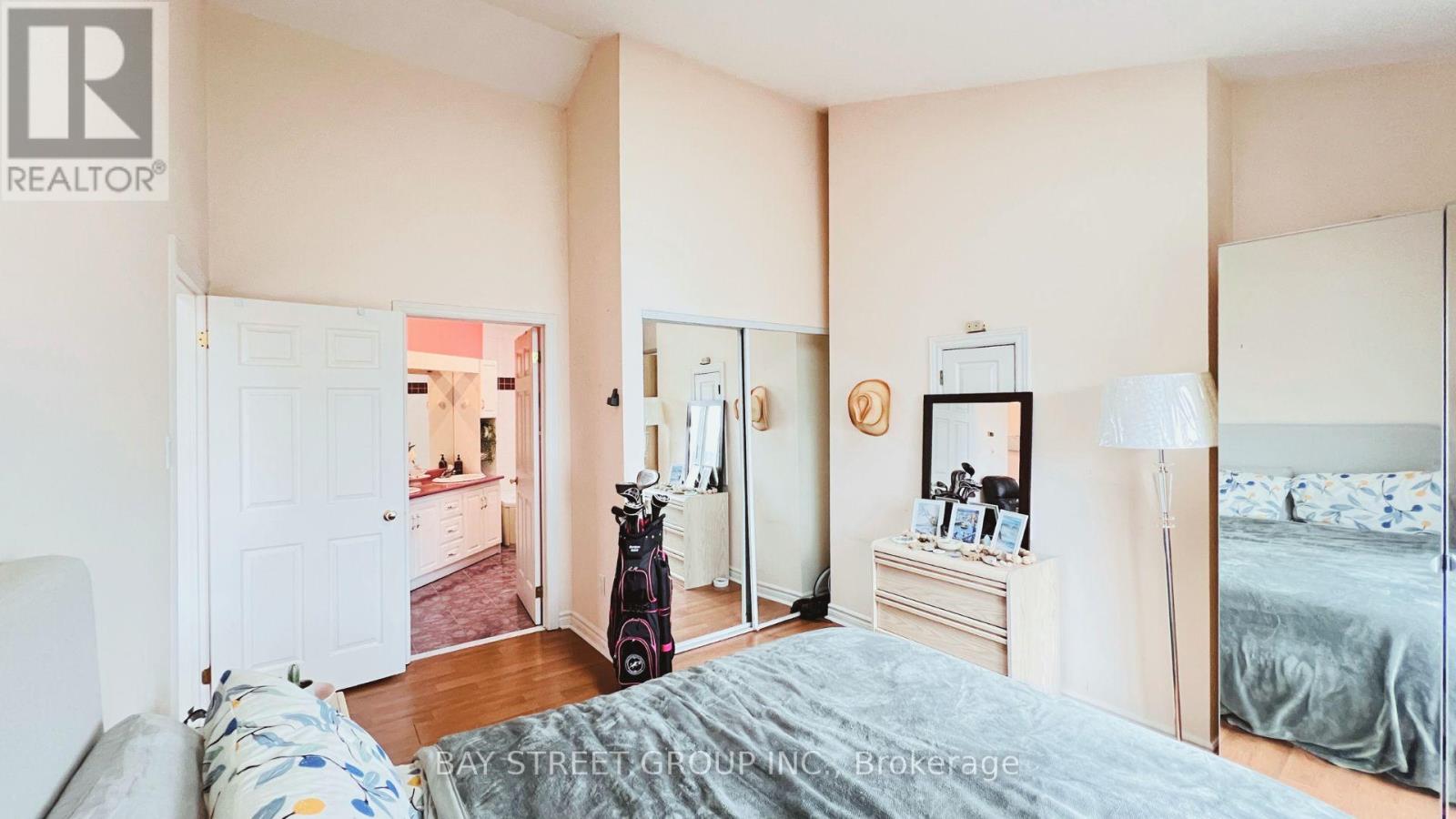 301 - 66 Maple Avenue, Barrie, Ontario  L4N 1R8 - Photo 17 - S13181816