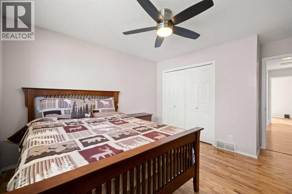 7720 Hunterquay Road NW, Calgary, Alberta  T2K 4T8 - Photo 25 - A2308100
