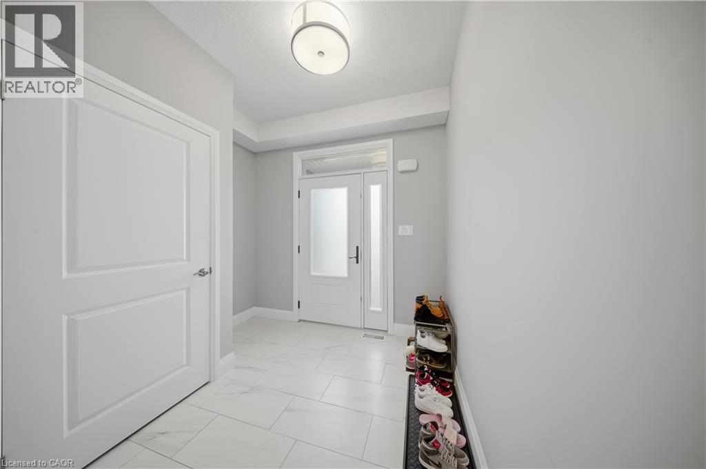 107 Stephenson Way, Palmerston, Ontario  N0G 2P0 - Photo 5 - 40833069