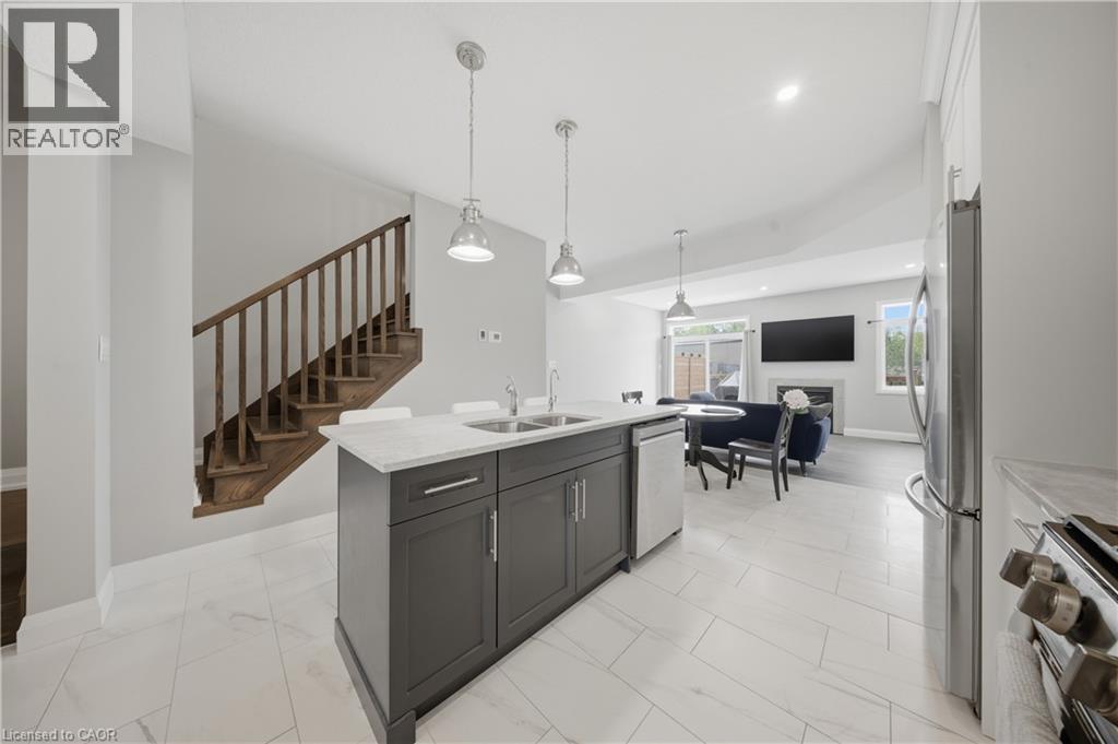 107 Stephenson Way, Palmerston, Ontario  N0G 2P0 - Photo 15 - 40833069