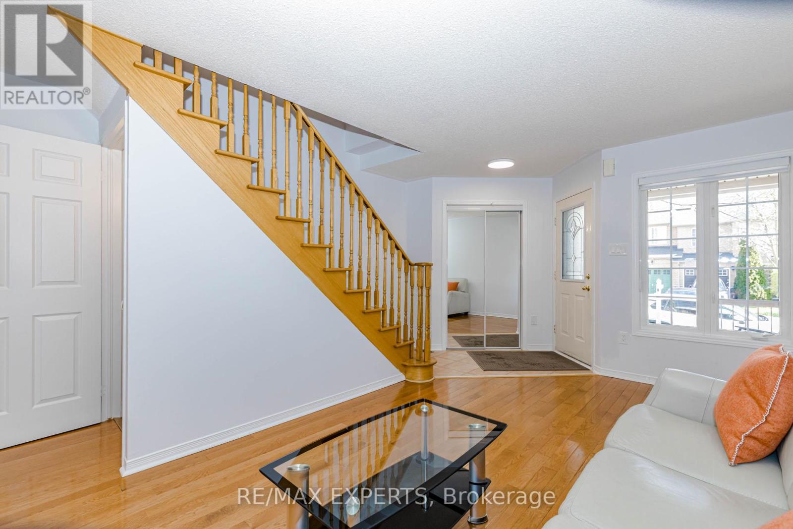 131 Legnano Crescent, Vaughan, Ontario  L4H 2B6 - Photo 6 - N13207390