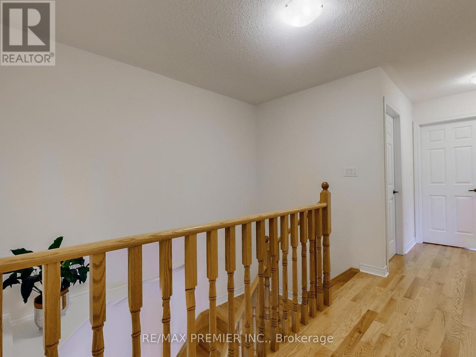 32 Blue Grouse Road, Vaughan, Ontario  L6A 4B9 - Photo 20 - N13207398