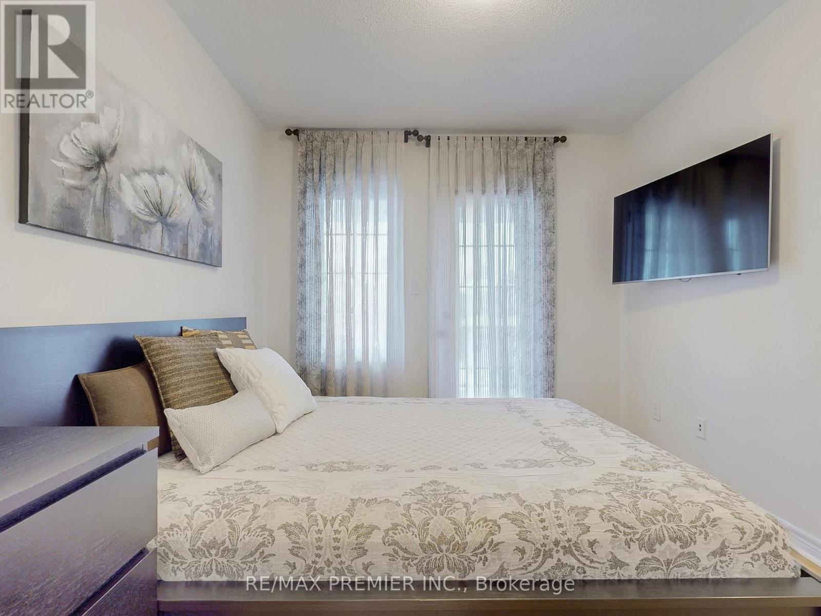32 Blue Grouse Road, Vaughan, Ontario  L6A 4B9 - Photo 26 - N13207398