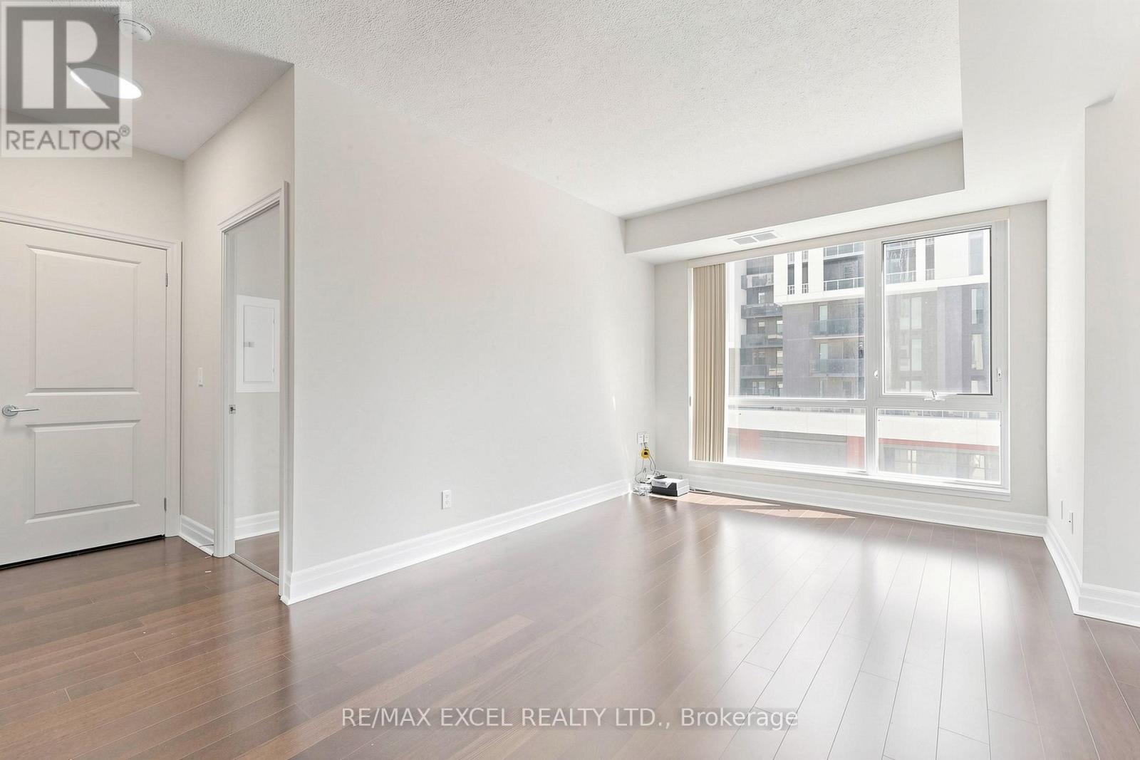 416 - 8110 Birchmount Road, Markham, Ontario  L6G 0E3 - Photo 14 - N13207426