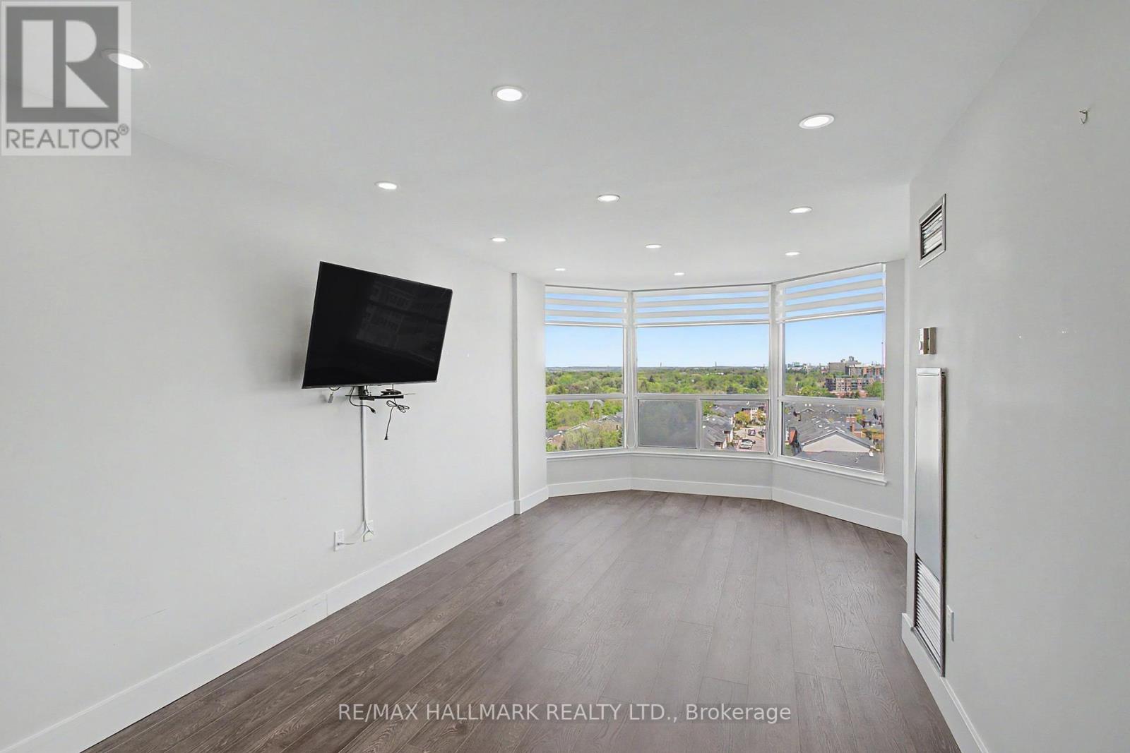 1007 - 1 Clark Avenue W, Vaughan, Ontario  L4J 7Y6 - Photo 19 - N13207472
