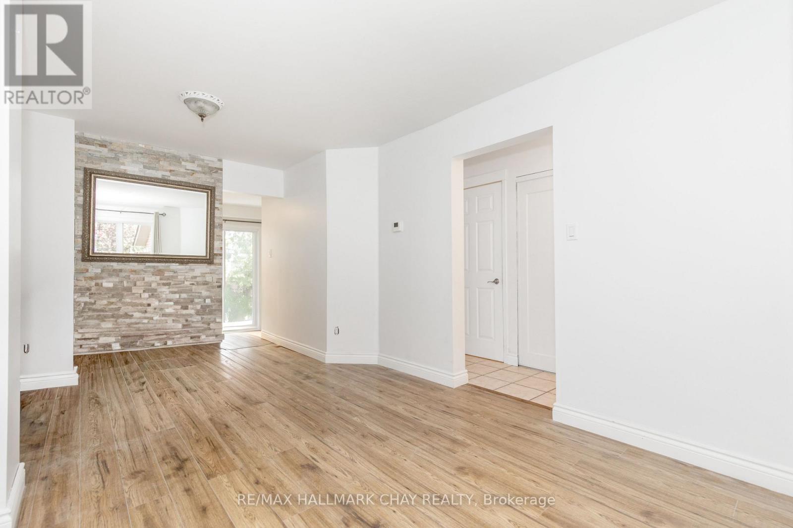 1176 Hill Street, Innisfil, Ontario  L9S 1Y1 - Photo 4 - N13207532