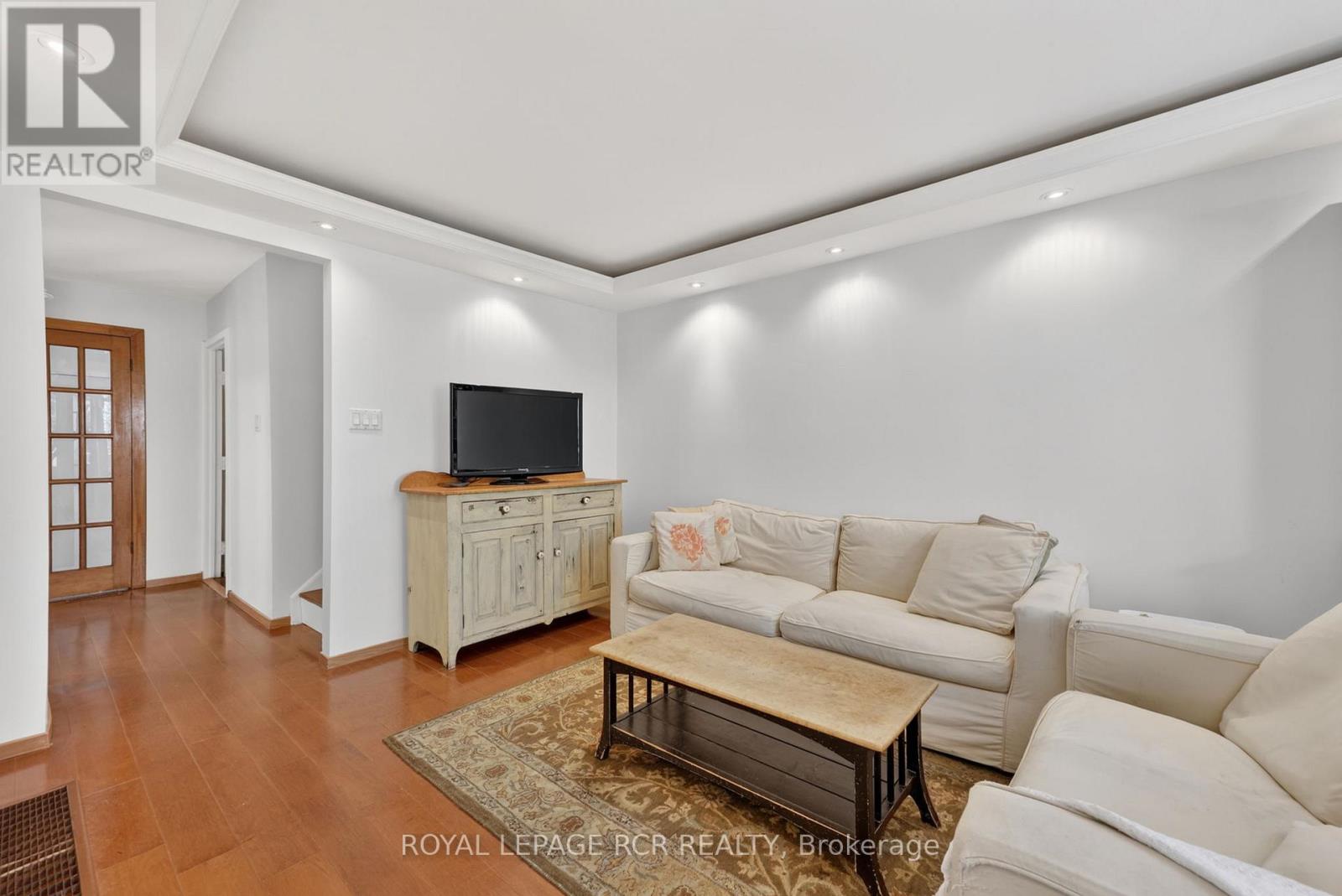 758 Beman Drive, Newmarket, Ontario  L3Y 4Z2 - Photo 7 - N13207616