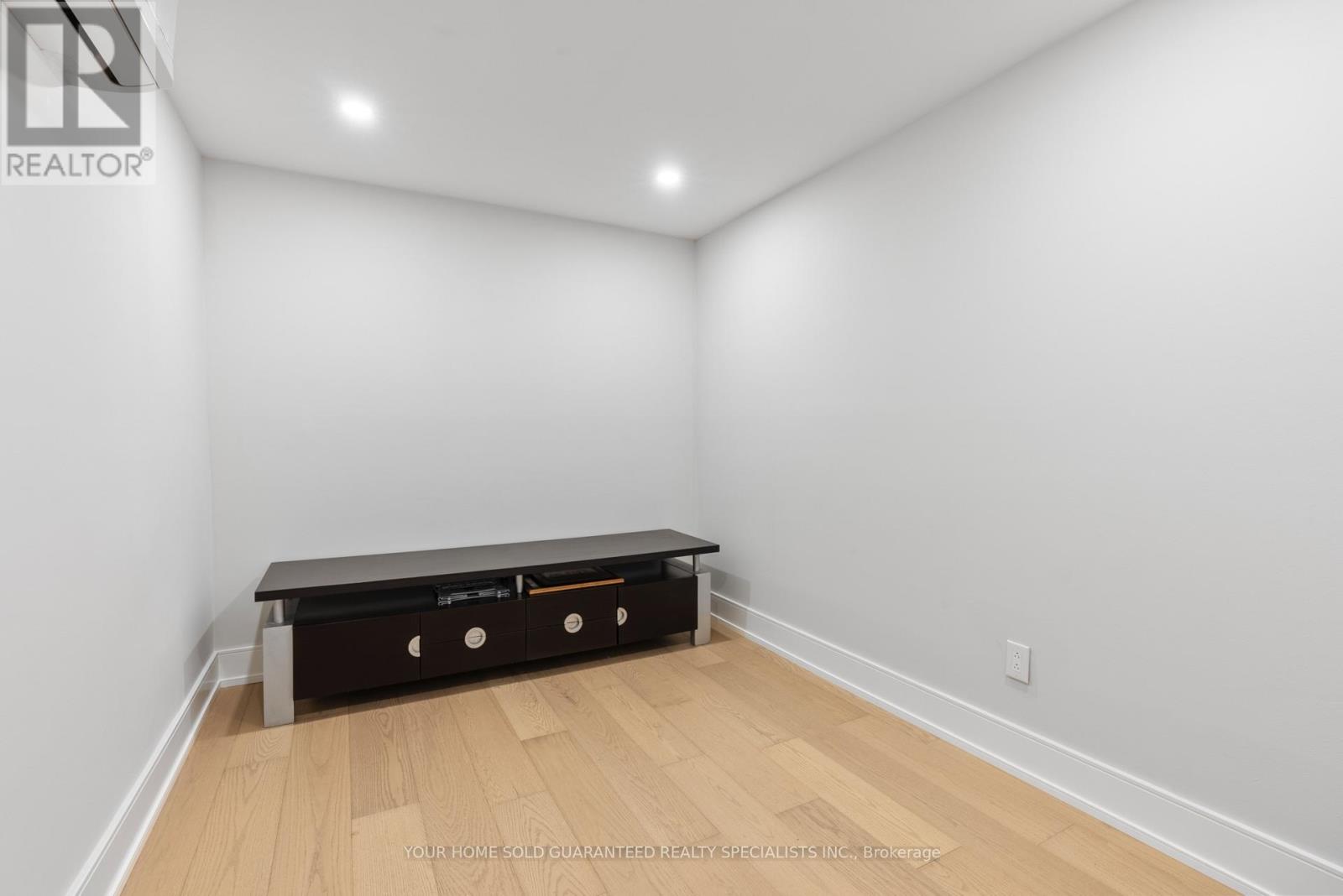 52 - 146 Milestone Crescent, Aurora, Ontario  L4G 3M2 - Photo 17 - N13207652
