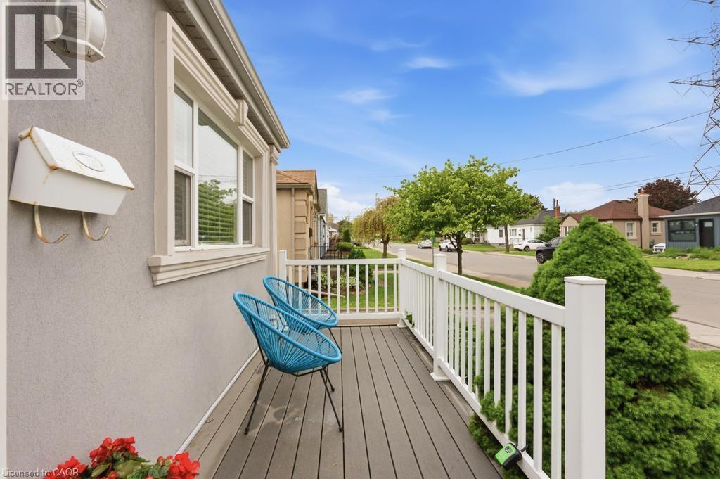 137 Cochrane Road, Hamilton, Ontario  L8K 3G3 - Photo 3 - 40834359