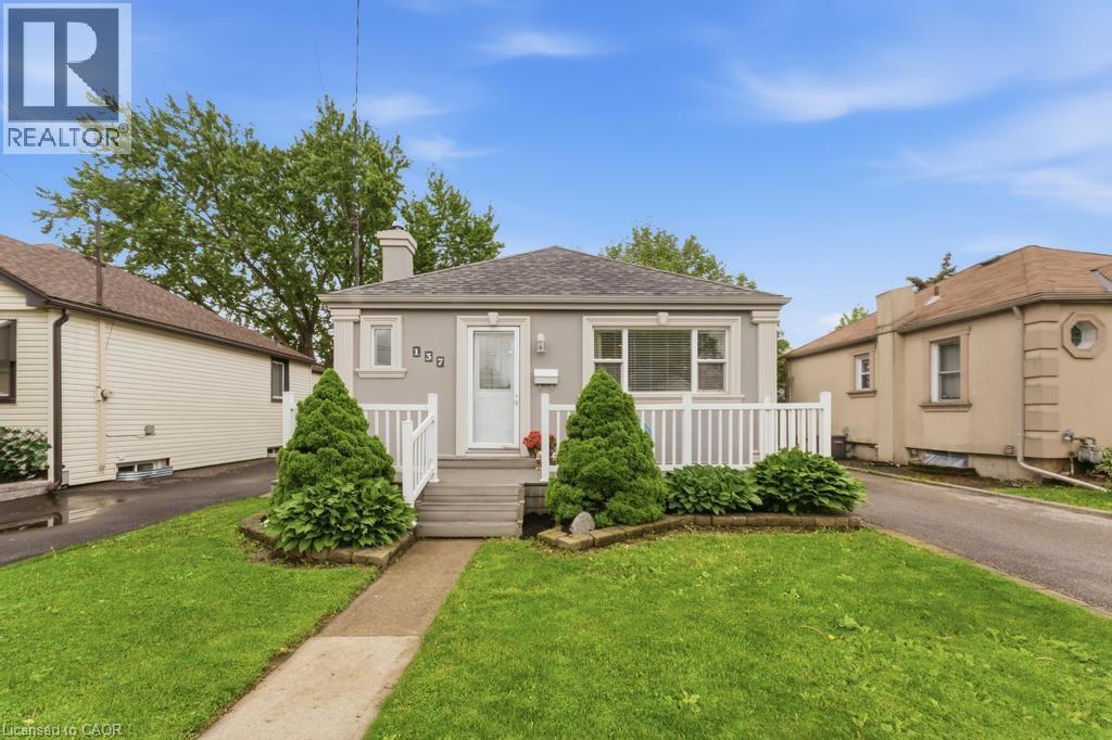 137 Cochrane Road, Hamilton, Ontario  L8K 3G3 - Photo 2 - 40834359